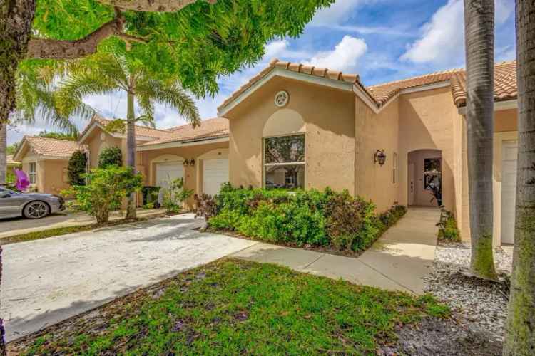 House For Sale in 386, Coral Trace Lane, Delray Beach, Florida