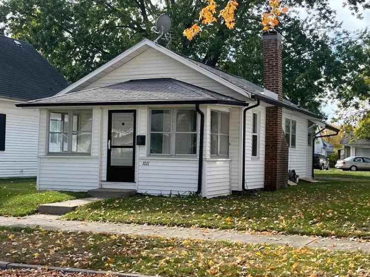 Single-family house For Sale in 1011, South 33rd Street, South Bend, Indiana