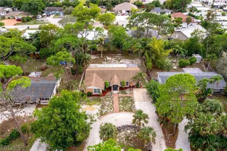 Multi-family house For Sale in Bonita Springs, Florida