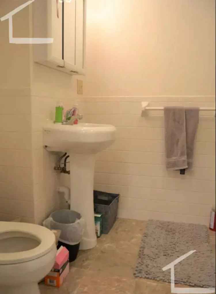 Apartment Unit for Rent