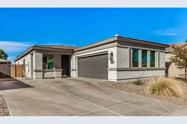 Single-family house For Sale in 926, West Ayrshire Trail, San Tan Valley, Arizona