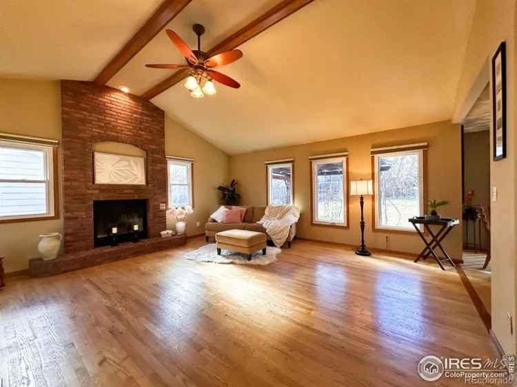 Single-family house For Sale in Fort Collins, Colorado