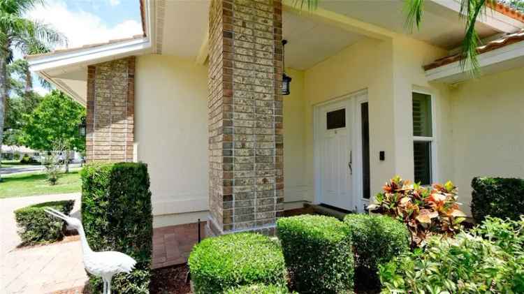 Single-family house For Sale in 5721, Garden Lakes Majestic, Bradenton, Florida