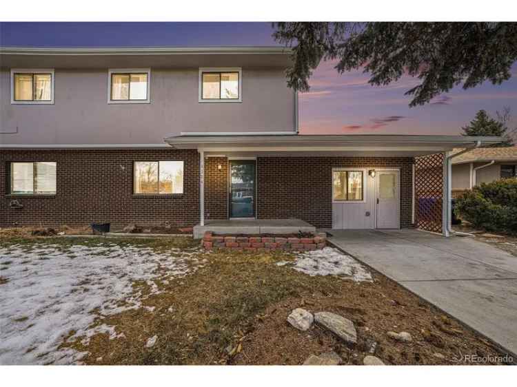 Single-family house For Sale in 4384, Grant Avenue, Loveland, Colorado