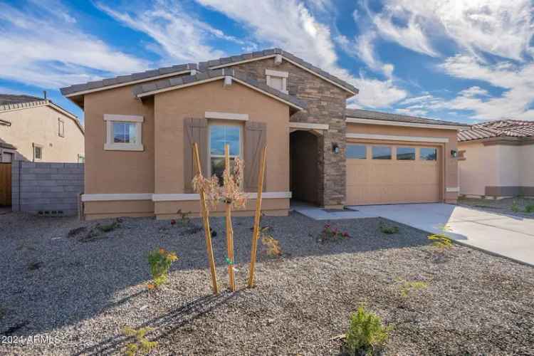 Single-family house For Sale in 257, South 165th Avenue, Goodyear, Arizona