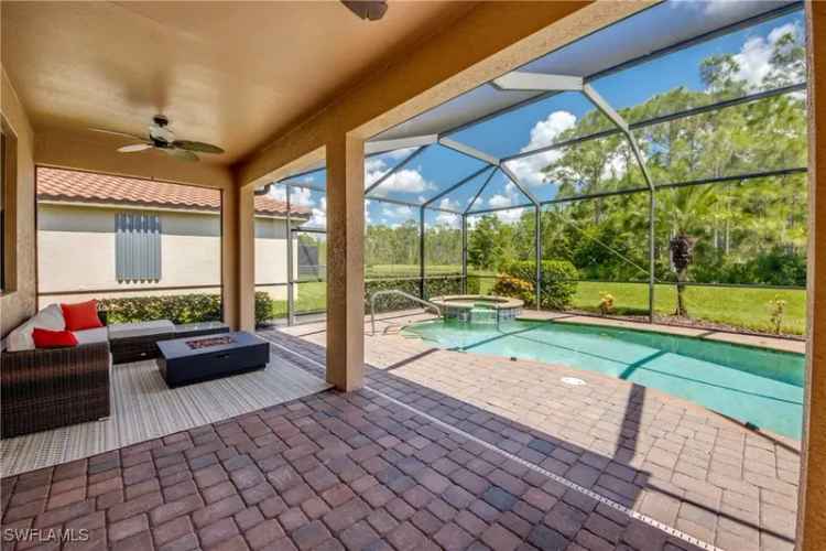 Single-family house For Sale in Fort Myers, Florida