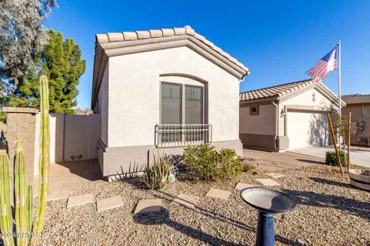 Single-family house For Sale in 16217, North 182nd Lane, Surprise, Arizona