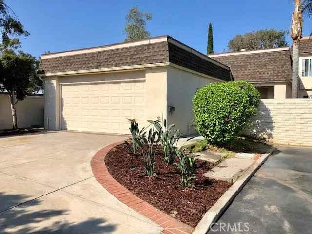 Single-family house For Sale in 4043, Germainder Way, Irvine, California