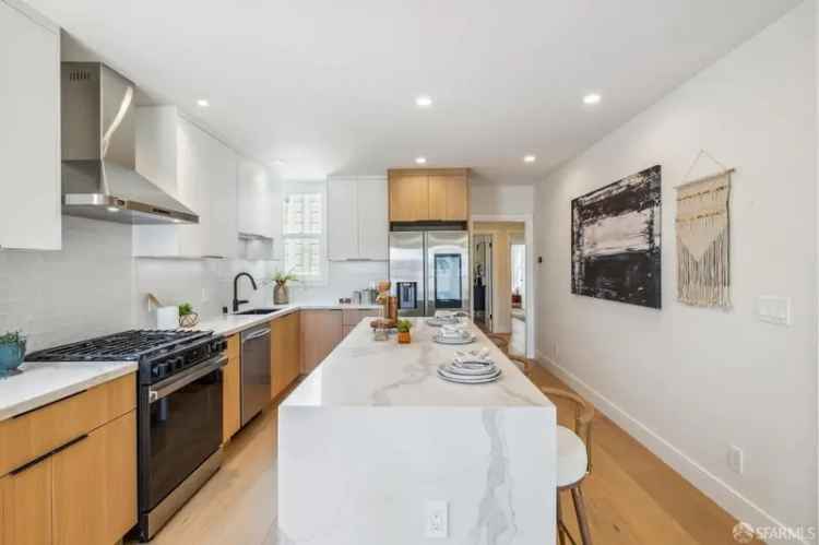 Single-family house For Sale in 937, Russia Avenue, San Francisco, California