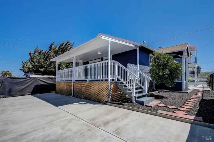 Multi-family house For Sale in 1207;1209;1211, 88th Avenue, Oakland, California