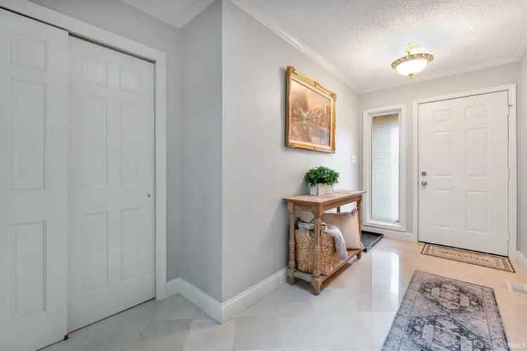 Condo For Sale in 10531, Bay Bridge Road, Fort Wayne, Indiana