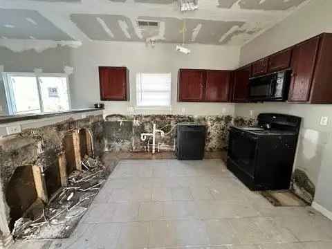 Single-family house For Sale in 6415, Grey Fox Way, Riverdale, Georgia