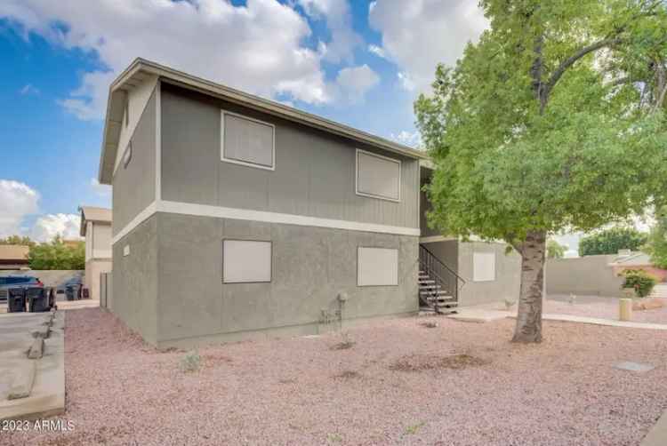 Multi-family house For Sale in 2013, North Hunt Circle, Mesa, Arizona