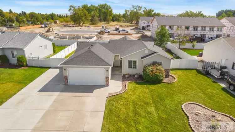 Single-family house For Sale in 2340, Windsor Court, Blackfoot, Idaho