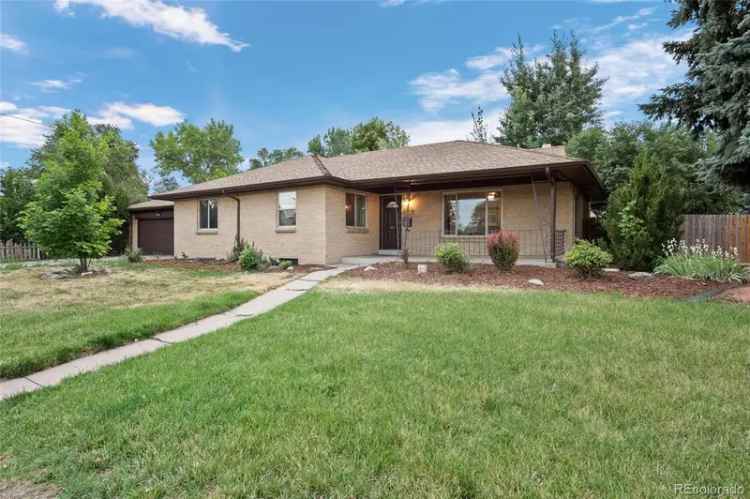 Single-family house For Sale in 4800, East Dartmouth Avenue, Denver, Colorado