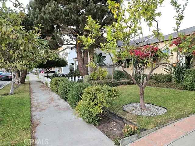 Multi-family house For Sale in Los Angeles, California