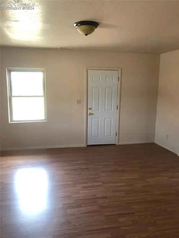 Single-family house For Sale in Pueblo, Colorado