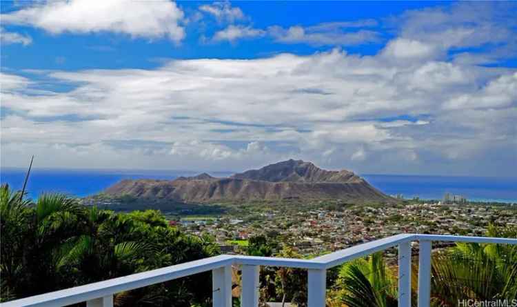 Single-family house For Sale in 1889, Halekoa Drive, Honolulu, Hawaii