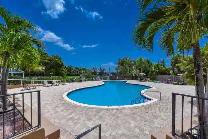 House For Sale in Boca Raton, Florida