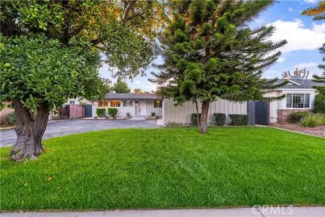 Single-family house For Sale in 8513, Fullbright Avenue, Los Angeles, California