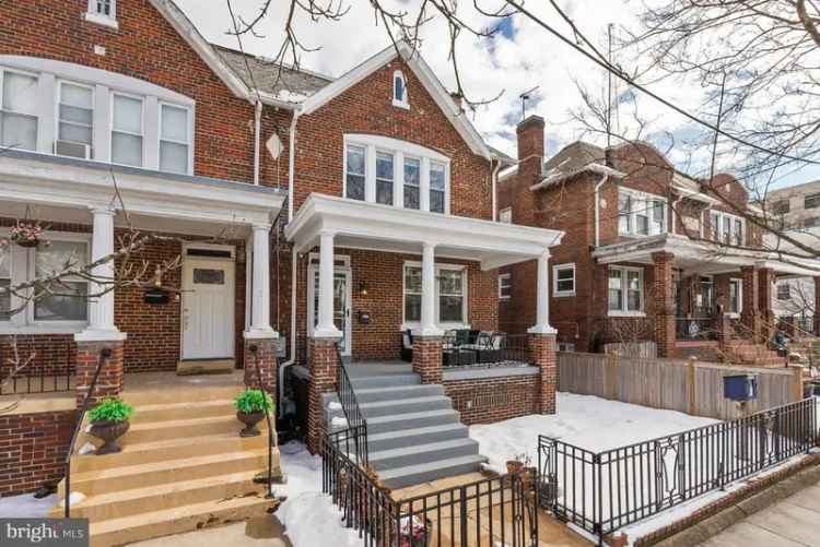 House For Sale in 6205, 12th Street Northwest, Washington, District of Columbia