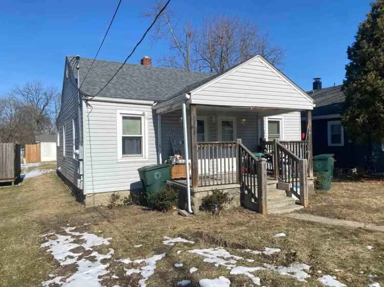 Multi-family house For Sale in Muncie, Indiana