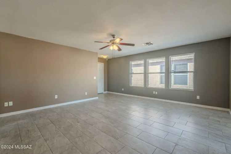 Single-family house For Sale in 10099, East Sunset Meadow Place, Tucson, Arizona