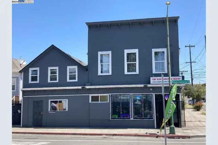 Multi-family house For Sale in 1854, International Boulevard, Oakland, California