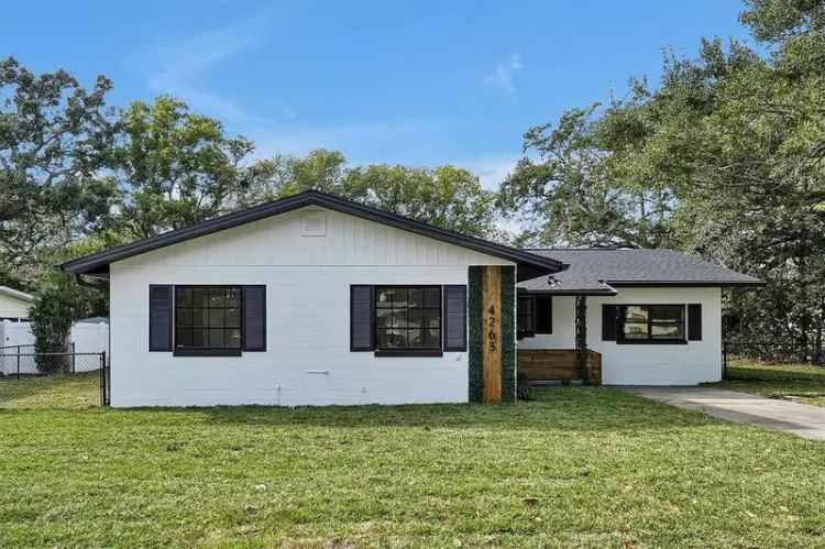 Single-family house For Sale in Orlando, Florida