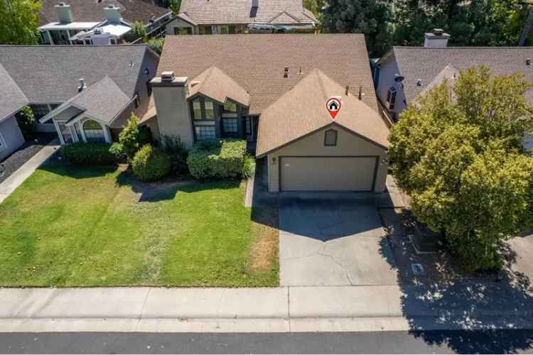 Single-family house For Sale in Elk Grove, California