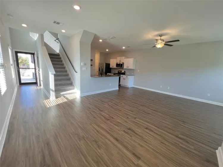 Single-family house For Sale in Texas