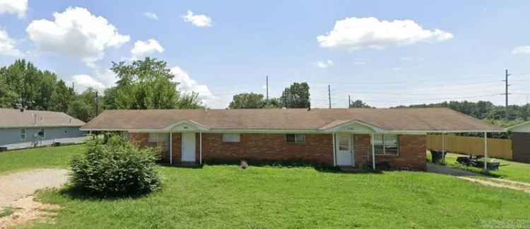 Multi-family house For Sale in 1709, Pineview Street, Jonesboro, Arkansas