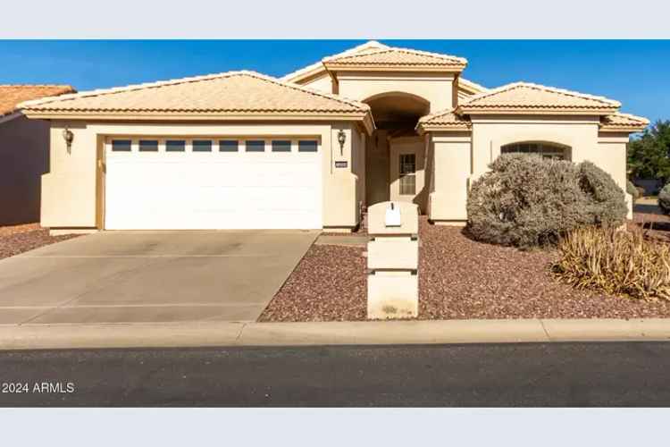 Single-family house For Sale in 14806, West Verde Lane, Goodyear, Arizona