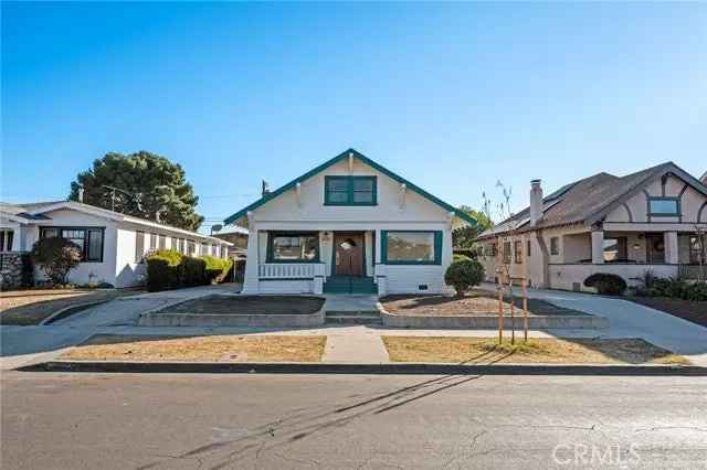 Single-family house For Sale in Los Angeles, California