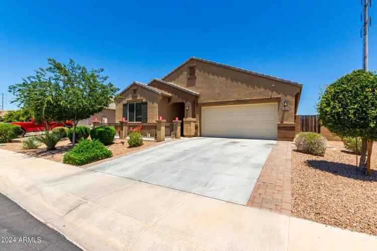 Single-family house For Sale in Maricopa, Arizona