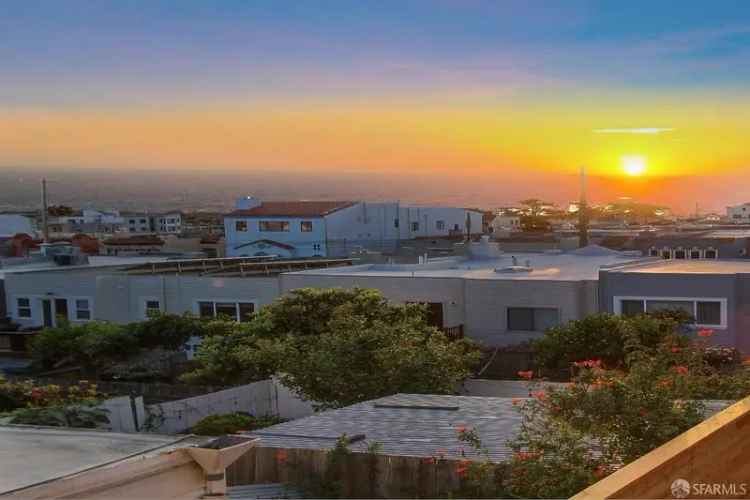 Single-family house For Sale in 2307, 30th Avenue, San Francisco, California