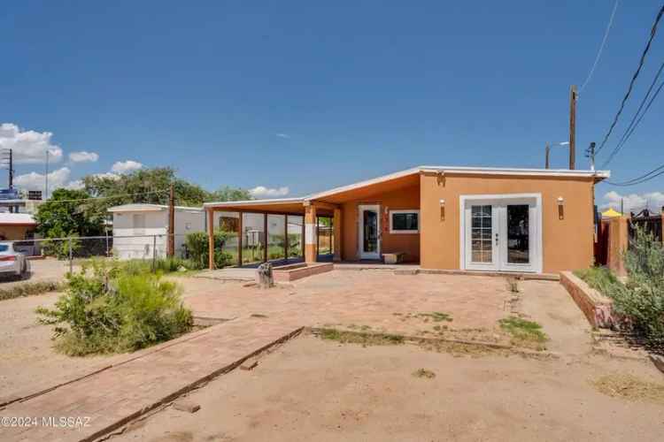 Single-family house For Sale in South Tucson, Arizona