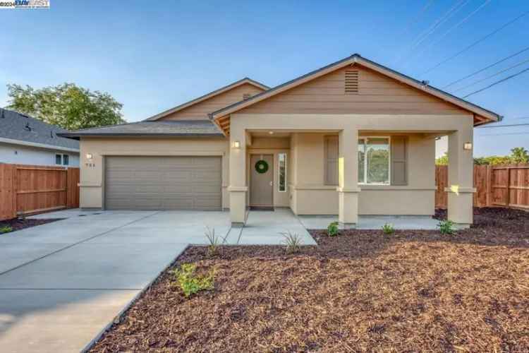 Single-family house For Sale in Sacramento, California