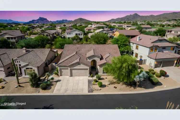 Single-family house For Sale in 7358, East Red Hawk Street, Mesa, Arizona