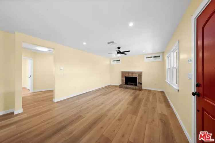 Single-family house For Sale in 1433, West 253rd Street, Los Angeles, California