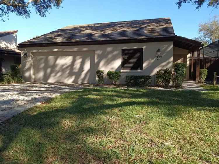 Single-family house For Sale in 3722, Glen Oaks Manor Drive, Sarasota, Florida