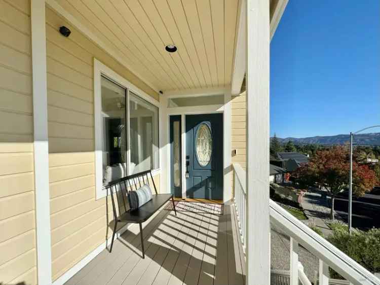 Single-family house For Sale in 41, Saint Francis Circle, Napa, California