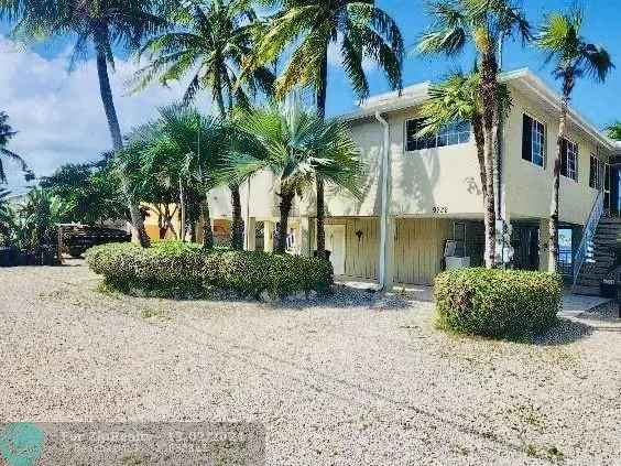 Multi-family house For Sale in Marathon, Florida