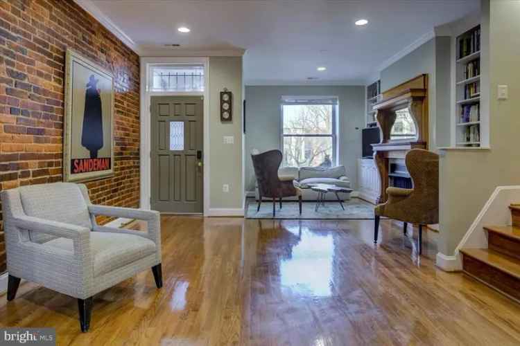 House For Sale in 911, Maryland Avenue Northeast, Washington, District of Columbia