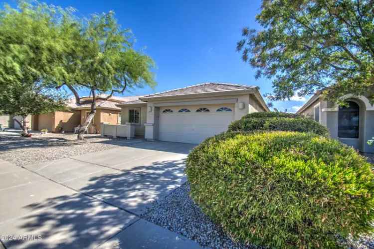 Single-family house For Sale in 29205, North Yellow Bee Drive, San Tan Valley, Arizona