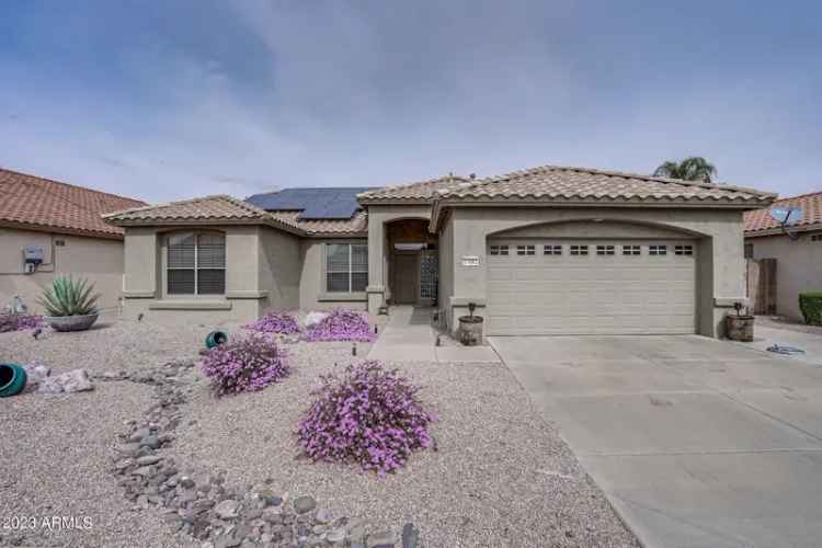 Single-family house For Sale in 17682, North Coconino Drive, Surprise, Arizona