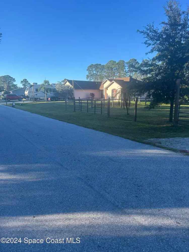 Land For Sale in 1094, Underhill Avenue Southeast, Palm Bay, Florida