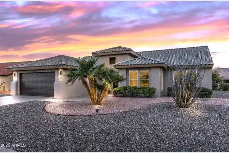 Single-family house For Sale in 15119, West Via Montoya, Sun City West, Arizona