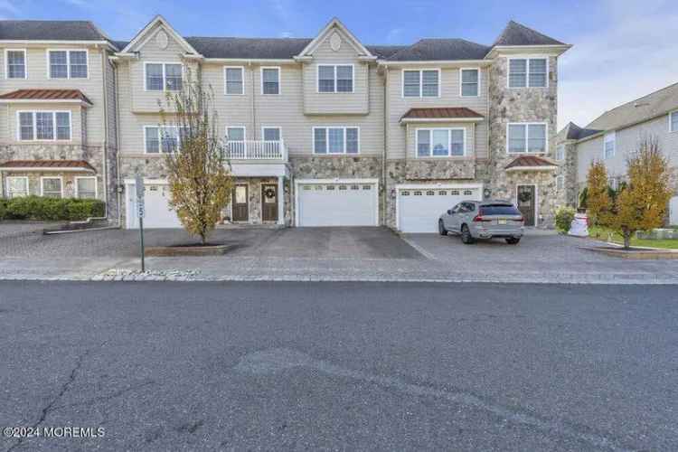 Condo For Sale in Aberdeen Township, New Jersey