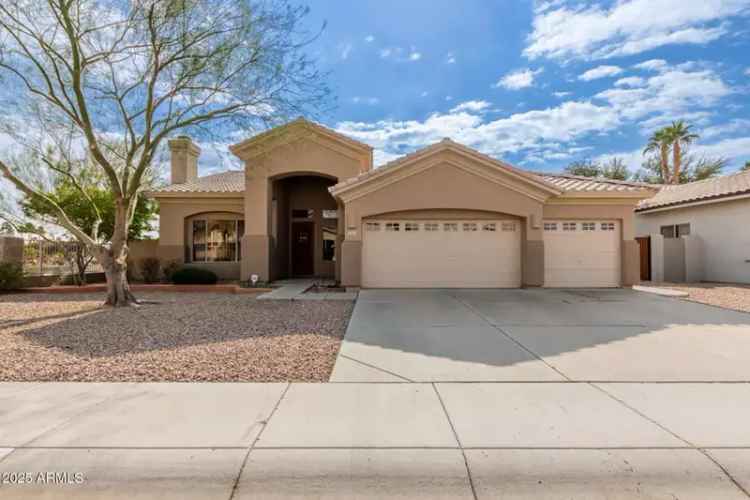 Single-family house For Sale in 1875, East Stephens Drive, Tempe, Arizona